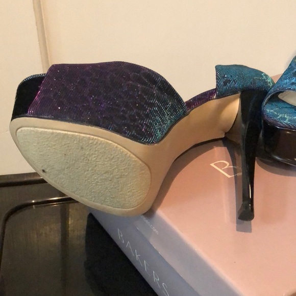 Multi Color sparkly heel - Picture 3 of 3